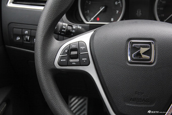 2015款众泰T600 1.5T 手动旗舰型