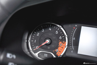 2016款自由侠1.4T自动高能版