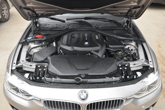 2018款宝马3系2.0T自动320Li xDrive 时尚型图片