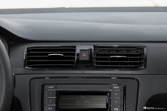 2016款桑塔纳1.6L自动风尚版