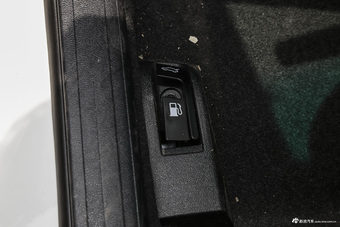 2016款海马M6 1.6L手动舒适型