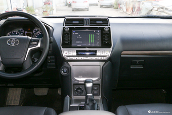 2018款普拉多3.5L自动TX-L后挂备胎