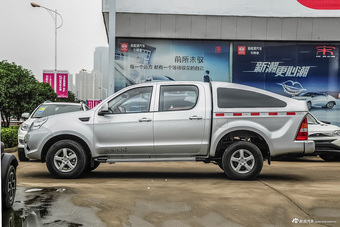 2016款 拓陆者 2.8T E3 柴油两驱舒适版BJ493ZLQ4