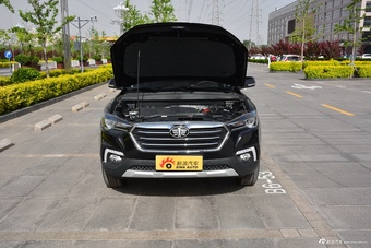 2018款奔腾X80 1.8T自动旗舰型Live版