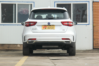 2018款君马S70 1.5T自动豪华运动型5座