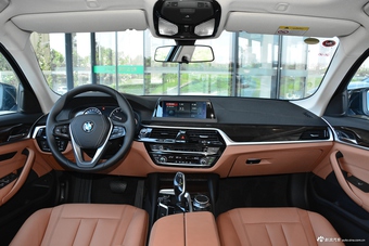 2018款宝马5系2.0T自动528Li上市特别版图片