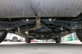 2018款中华V6 1.5T手动尊贵型