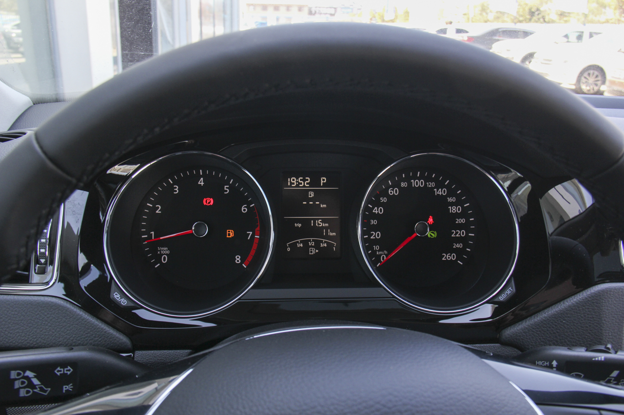 2018款速腾1.6L自动舒适型