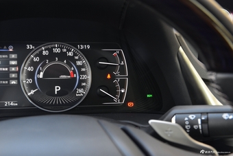 2018款雷克萨斯ES 2.0L自动200豪华版