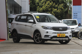 2018款斯威X7 1.5T手动豪华型7座