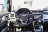 2017款哈弗H2 1.5T手动两驱舒适型红标