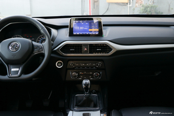 2018款风光S560 1.8L手动豪华型7座