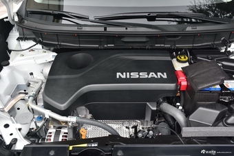 2019款奇骏2.5L自动四驱智联豪华版