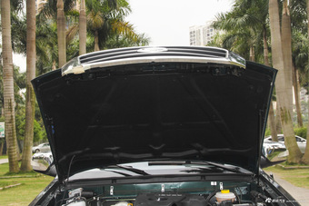 2015款中兴威虎TUV 2.8T手动柴油两驱超值版大双