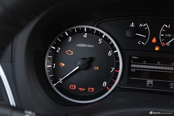 【图】2018款轩逸1.6L自动XV尊享版内饰实拍