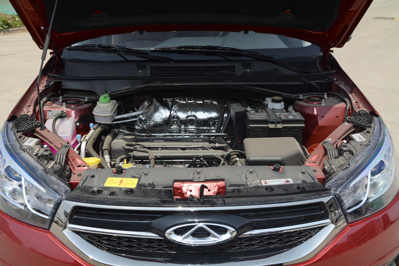 2018款瑞虎3 1.6L手动百万全球版