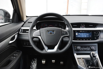 2018款吉利远景S1 1.5L手动锋享型