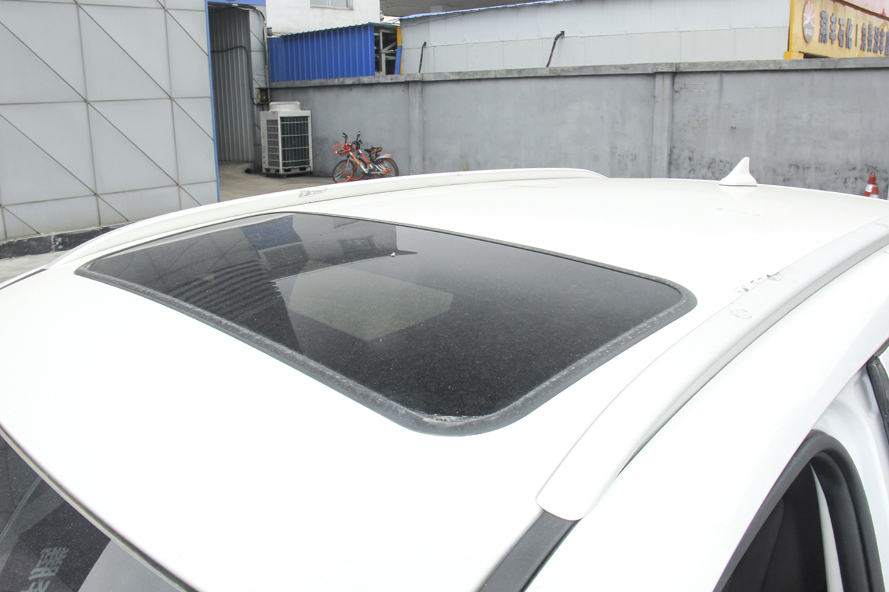 2018款森雅R7C 1.6L 手动智悦型