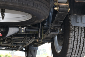 2018款中兴威虎 2.5T柴油国V两驱豪华型中双XD25T5