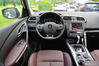 2017款科雷嘉2.0L自动四驱尊贵版