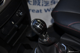 2016款哈弗H1 1.5L手动豪华型红标