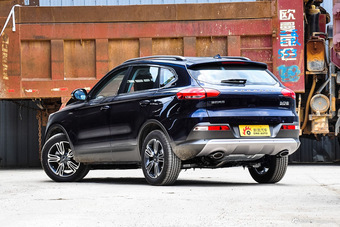 2016款猎豹CS10 2.0T自动豪华型 威尼斯蓝