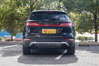 2016款林肯MKC 2.0T自动两驱尊雅版