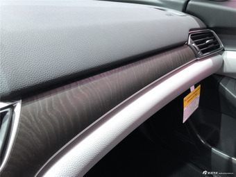 洛杉矶车展实拍2018款雅阁 造型更新潮