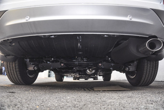 2015款CR-V 2.4L自动四驱尊贵版