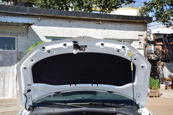 2017款斯柯达YETI 1.4T自动280TSI兄弟版