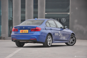 2017款宝马3系2.0T自动M运动型320Li