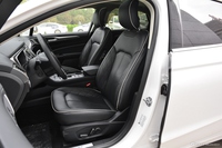 2017款蒙迪欧2.0L自动 HEV 智尊旗舰型