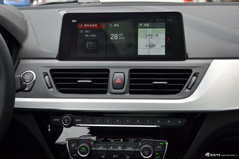 2018款宝马1系125i自动运动型