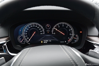 2018款宝马 5系改款 530Li xDrive 豪华套装