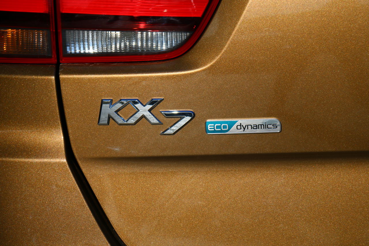 2017款起亚KX7 2.0T LUX自动四驱