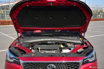 2018款名爵HS 2.0T自动四驱30T Trophy荷尔蒙超燃版