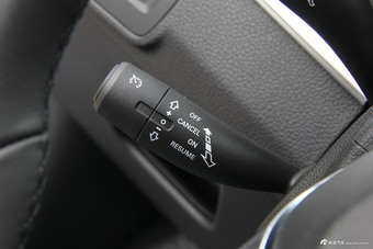 2018款荣威RX5 1.5T 20T自动两驱互联网智尊版