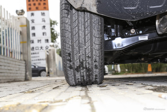 2016款北京BJ20 1.5T 自动CVT豪华型