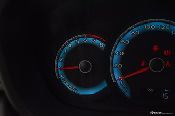 2015款骏派D60 1.5L手动技术型