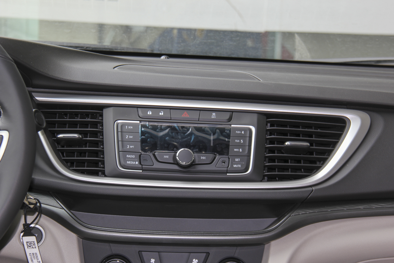 2018款英朗1.0T手动精英型15T