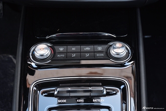 2019款荣威Ei5 智联旗舰版 