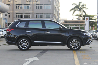 2018款欧蓝德2.4L自动四驱精英版5座