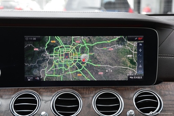 2018款奔驰E级改款3.0T自动 320 L 4MATIC