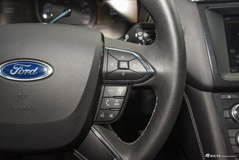 2015款金牛座2.0T自动时尚型 铂钻白