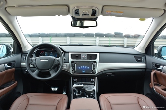 2017款哈弗H8 2.0T自动柴油两驱智享型图片