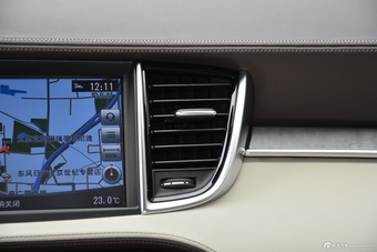 2018款英菲尼迪QX50 2.0T自动四驱旗舰版