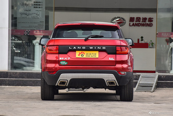 2015款陆风X7 2.0T自动全景尊贵版