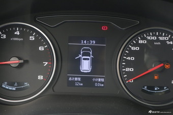 2018款瑞风R3 1.6L手动舒适型