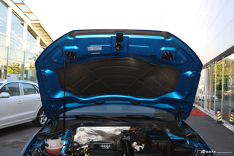 2018款奥迪Q3 30周年年型 35 TFSI时尚型