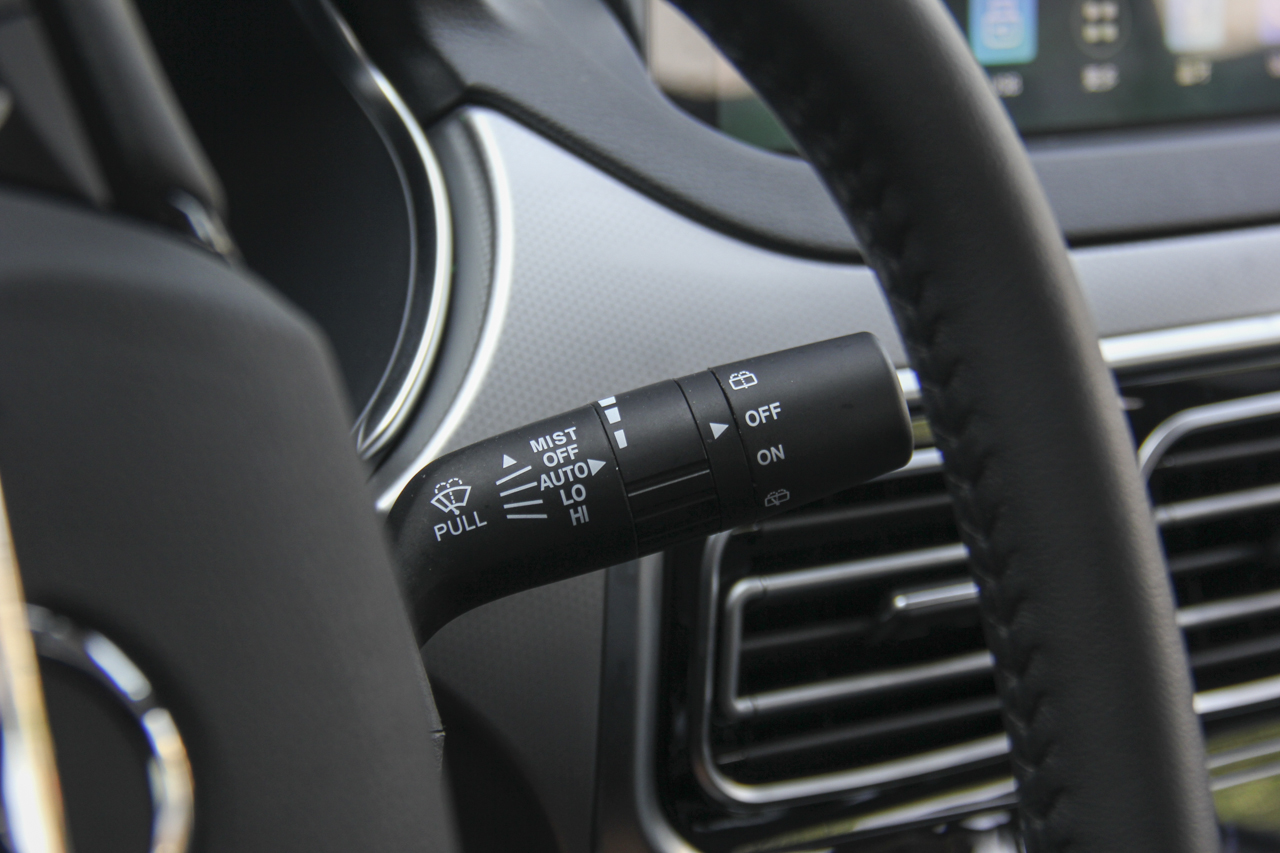 2019款海马S5 1.5T自动旗舰型230T